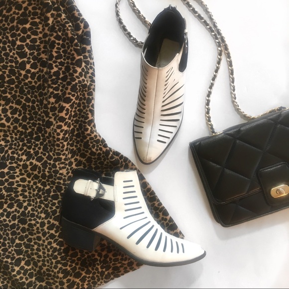 Circus by Sam Edelman Shoes - Two tone Hayden Boots Sam Edelman Circus, sz 7.5